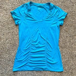 Women’s Zella flex fit ruched shirt sleeve t shirt